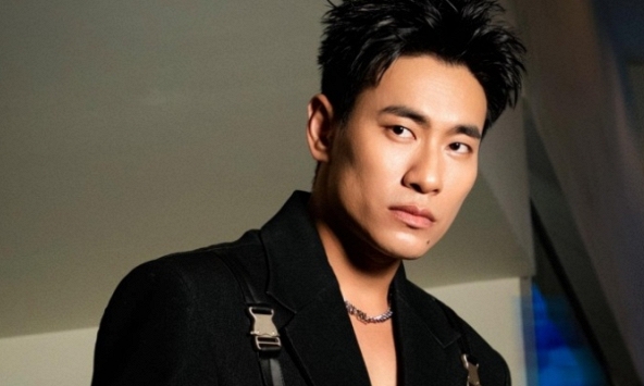 Kiều Minh Tuấn: Chỉnh lại fan vì nhận xét đẹp trai như Hieuthuhai