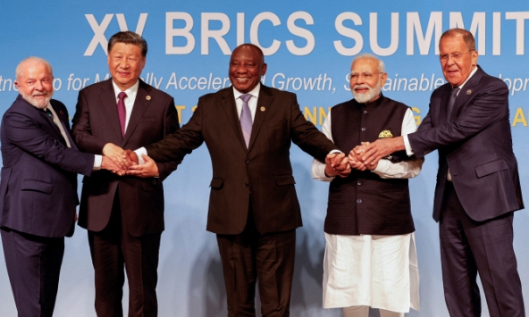 Nền kinh tế lớn của ASEAN nộp đơn gia nhập BRICS nhưng rút vào phút chót: Lợi ích kinh tế không hấp dẫn?