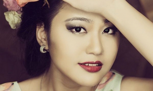 Nghệ sĩ 9x Trần Nữ Vương Linh: Chỉ cần tiến lên phía trước mỗi ngày…