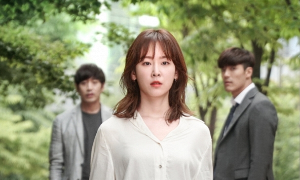 Vật vã sau ly hôn, người phụ nữ thừa nhận 'sai lầm chí mạng' khiến nỗi đau mãi không nguôi