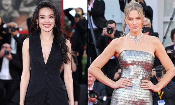 Thư Kỳ diện váy xẻ sâu, khoe dáng như thiếu nữ ở tuổi 49, đọ sắc cùng mỹ nhân Toni Garrn trên thảm đỏ LHP Venice 2023