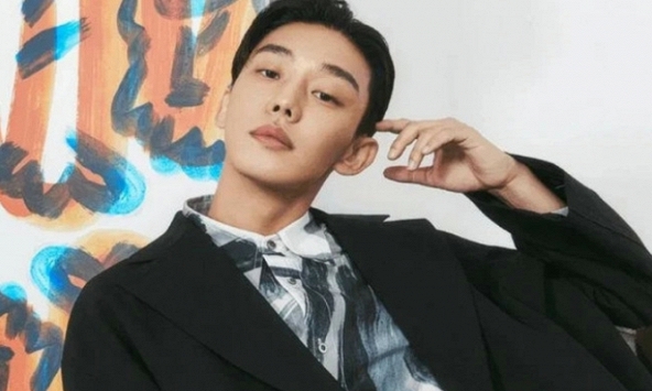 Đối mặt với cáo buộc dùng 8 loại chất cấm, “Ảnh đế” Yoo Ah In vẫn ung dung “đốt tiền” để tận hưởng cuộc vui?