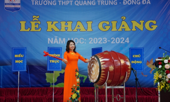 Lễ khai giảng tại trường THPT Quang Trung, Hà Nội: Đơn giản và nhiều đổi mới
