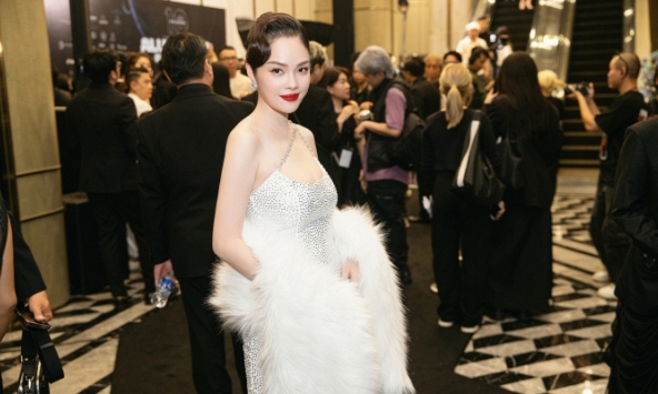 Dương Cẩm Lynh sau ồn ào nợ nần: Ăn uống thất thường, mỗi ngày chỉ ngủ 4 tiếng nhưng đã có hợp đồng tiền tỷ