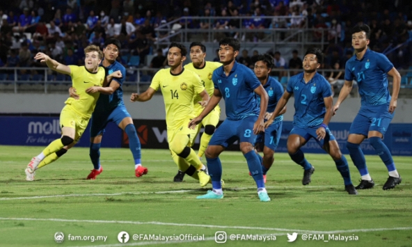Thua đau trước Thái Lan, Malaysia dễ bị loại, lỡ cơ hội cùng U23 Việt Nam tạo cột mốc lịch sử