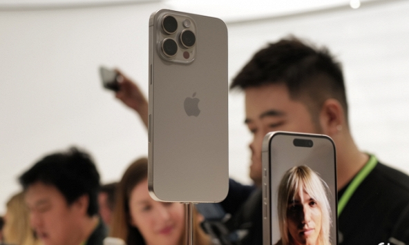 Lý giải 'titan hạng 5' - vật liệu dùng trong chế tạo vỏ iPhone 15 và cả tàu thăm dò bề mặt Sao Hỏa