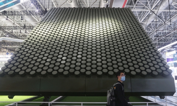 Trung Quốc trình làng siêu phẩm cỡ bằng ngón tay có sức mạnh 'vô tiền khoáng hậu', tương lai vô cùng xán lạn