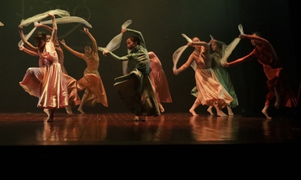 52 vũ công nhí tập luyện suốt 9 tháng ròng để diễn 2 đêm tại 'Sắc màu tuổi thơ VOL.05 - Lắng'