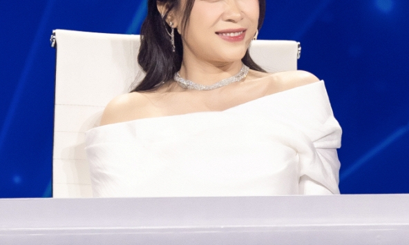 Mỹ Tâm 'cà khịa' đầy duyên dáng hiện tượng 'Giận anh' trên sóng Vietnam Idol?