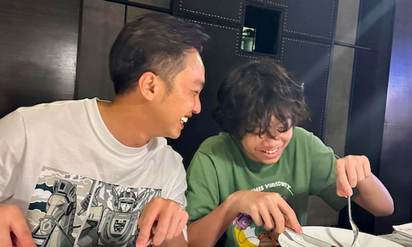 Phản ứng thú vị của Subeo khi được bố Cường Đô la hỏi có bạn gái chưa?