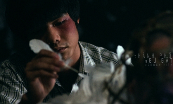 Phim tội phạm 'Thành phố ngủ gật' chuẩn bị ra rạp, lọt loạt đề cử liên hoan phim quốc tế uy tín