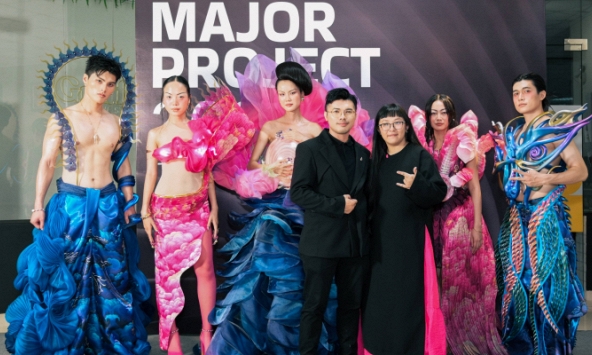 NTK Phan Anh Tuấn tự hào về thành tích của 3 học trò: 'Bốn tháng làm việc cùng nhau, có lúc muốn gục ngã'