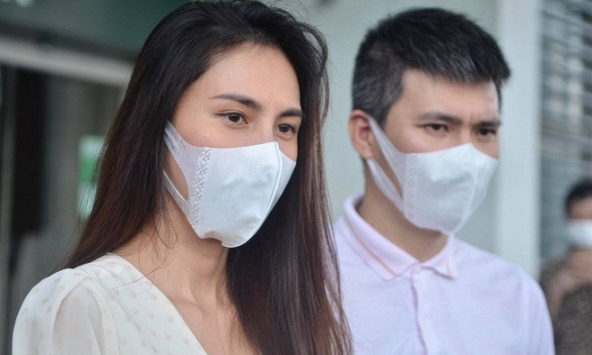 Thủy Tiên vừa tung MV vừa có động thái gây tranh cãi giữa lúc vắng mặt tại phiên toà xét xử bà Nguyễn Phương Hằng