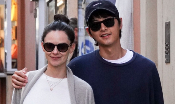 Song Joong Ki lần đầu nói về con trai đầu lòng: Tôi muốn trở thành 1 ông bố tốt 