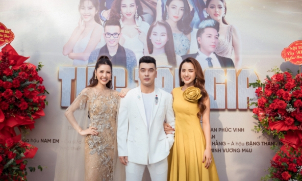 Quế Vân tổ chức tân gia hoành tráng như làm đám cưới 