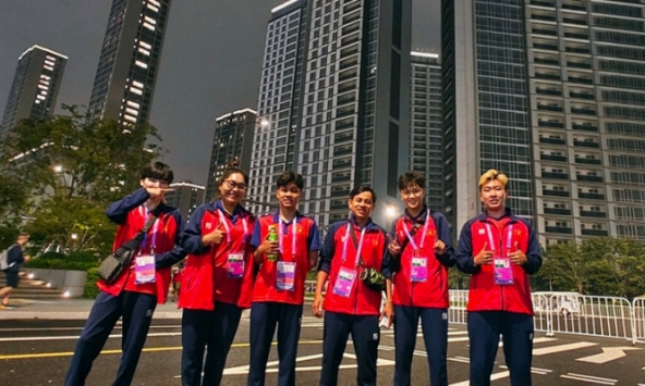 Liên Quân Việt Nam bất ngờ 'ngã ngựa' trước Malaysia dù được đánh giá hơn trình 