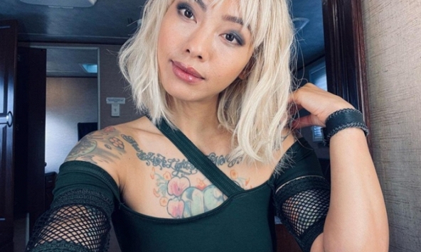 Sao nữ gốc Việt góp mặt trong 'Biệt đội đánh thuê 4': Từng làm giáo viên mầm non và nghề mai táng