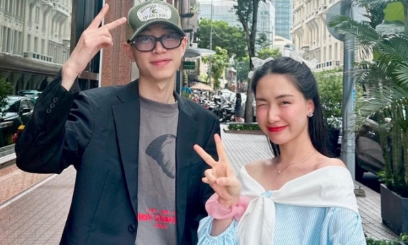 Double2T giải thích hiểu lầm với Hòa Minzy sau một đêm mất ngủ, thái độ cợt nhả của trợ lý gây búc xúc