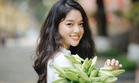 Một ngành ngôn ngữ học xong không lo thất nghiệp, tỷ lệ việc làm có nơi lên đến 100%, còn mức lương thế nào?