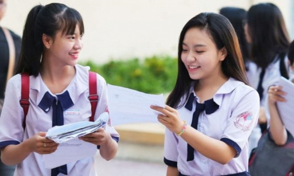 Liên tiếp các vụ lạm thu vô lý đầu năm học, Sở GD&ĐT TP.HCM ra công văn khẩn