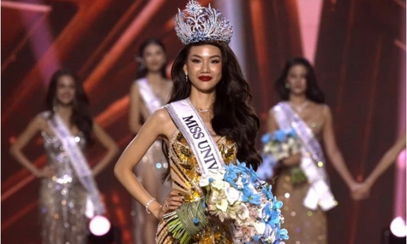 Người mẫu kiêm doanh nhân 25 tuổi Bùi Quỳnh Hoa đăng quang Miss Universe Vietnam 2023
