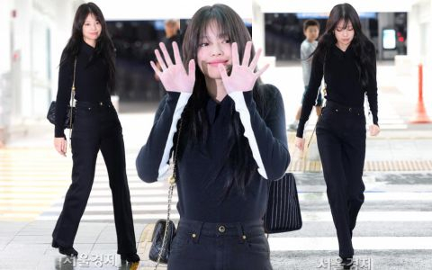 Jennie lại 'gây bão' với thời trang sân bay: Outfit đơn giản mà sang chói mắt, nàng muốn 'học lỏm' thì siêu dễ