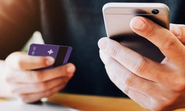 Ngân hàng cảnh báo chiêu trò chiếm quyền điện thoại, trộm tiền trong tài khoản người dùng