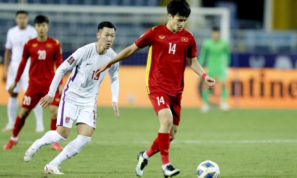 Tuyển Trung Quốc chốt ngày giờ đấu với tuyển Việt Nam, giá vé đắt hơn cả chung kết AFF Cup