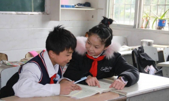 Bài tập sắp xếp từ khiến Giáo sư, Tiến sĩ cũng phải bó tay: Hiệu trưởng đưa ra câu trả lời mà ai nấy bật ngửa