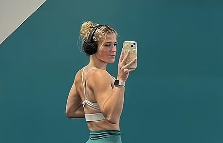 Cô nàng xinh đẹp có tên khiến tất cả iPhone đều kêu lên, nhưng gặp phiền toái đến mức đổi luôn tên cũ  