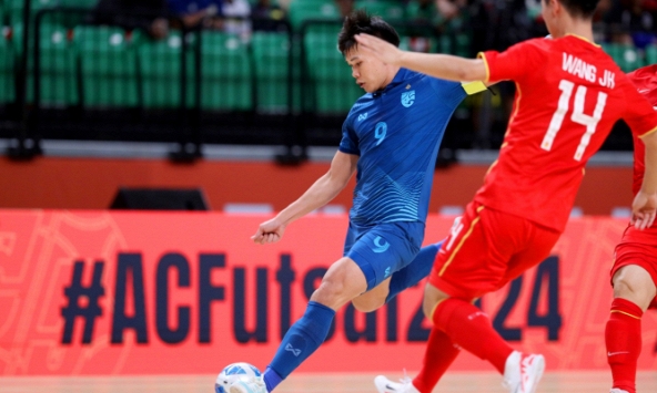 Sụp đổ chóng vánh, tuyển Trung Quốc thua đậm trước đại diện Đông Nam Á