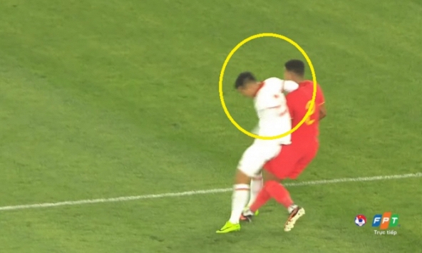 Báo Indonesia: “Tuyển Việt Nam phải nuốt viên thuốc đắng khi Tiến Linh dính thẻ đỏ”