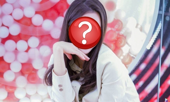 Một sao nữ bị chỉ trích mới nổi chưa lâu đã mắc bệnh ngôi sao, đột ngột bỏ vai hại đoàn phim khổ sở