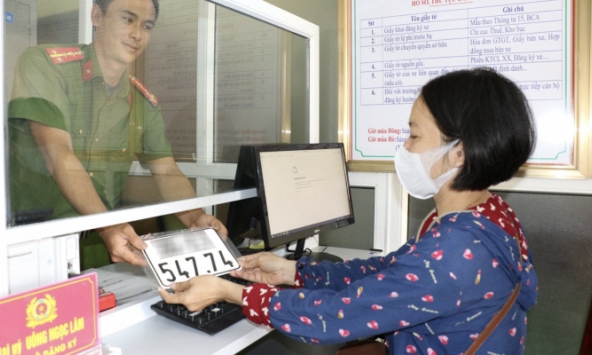 Từ ngày 22/10/2023, người mua ô tô, xe máy cần nắm rõ điều này