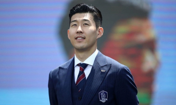 Ngôi sao Son Heung-min chia sẻ bất ngờ khi được hỏi về việc mua đồ xa xỉ, khẳng định không thích 'flex' bản thân