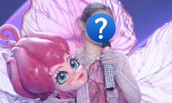 Nàng Tiên Hoa lộ diện ở Ca sĩ mặt nạ, Trấn Thành đoán ra chỉ sau 3 nốt nhạc nhưng các gợi ý khiến khán giả la ó