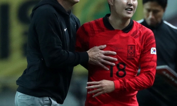 Tuyển Hàn Quốc thị uy sức mạnh trước ngày đấu Việt Nam, thắng “hủy diệt” đội bóng hạng 29 thế giới