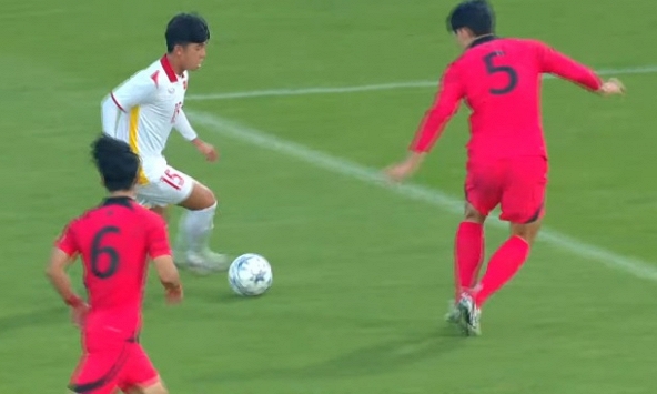 Thi đấu kiên cường, U18 Việt Nam nhận kết quả đầy đáng tiếc trước Hàn Quốc