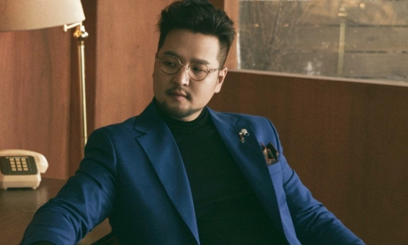 Ca sĩ đình đám bị 'ném đá' dữ dội vì lách luật thuê xe cứu thương chở đi diễn, tài xế bị kết án 1 năm rưỡi tù giam