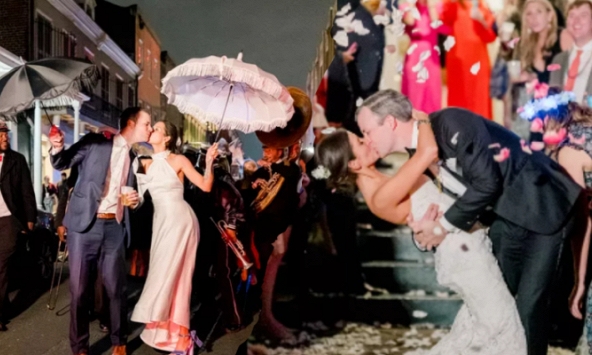 Được bạn bè 'bí mật ghép cặp', cặp đôi không ngờ có ngày cùng nhau thẳng tiến vào lễ đường