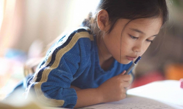 Bài tập tính số viên bi lớp 3 khiến phụ huynh cảm thán: Tôi là cử nhân cũng bó tay