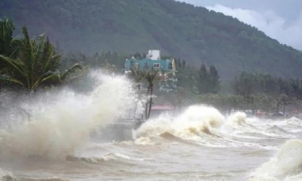 Thông tin mới nhất về cơn bão số 5 và diễn biến không khí lạnh