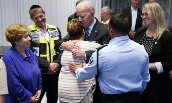 Bị chiến binh Hamas chiếm nhà, người phụ nữ bất ngờ trở thành anh hùng nhân dân Israel vì có hành động khôn ngoan