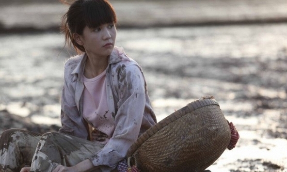 Bộ phim bị lên án phản cảm nhất của Ngọc Trinh bỗng bị đào bới