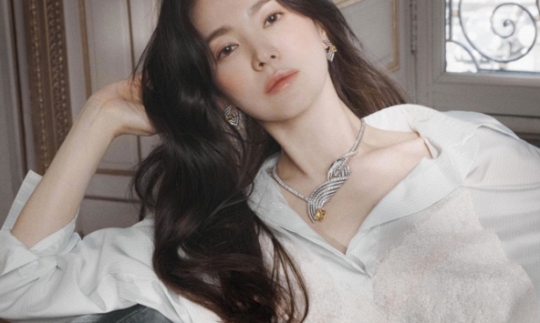 Triết lý yêu của nàng Bọ Cạp Song Hye Kyo: Dốc cạn con tim cho tình yêu để rồi dứt khoát khi chia tay