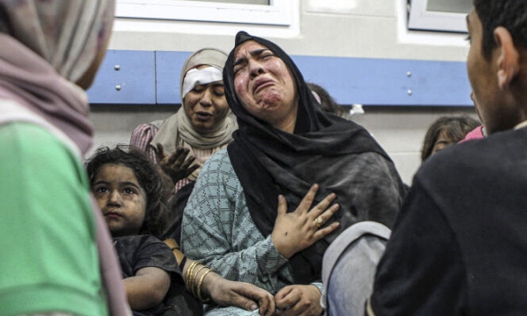 Bác sĩ hé lộ 'cơn ác mộng' ở bệnh viện tại Gaza: Điều trị ngay tại sàn nhà và lấy nước ô nhiễm để ...khử trùng