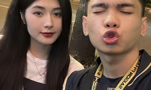 Hot TikToker Quỳnh Alee công khai bạn trai game thủ, cực nhiều khoảnh khắc thân mật được hé lộ 