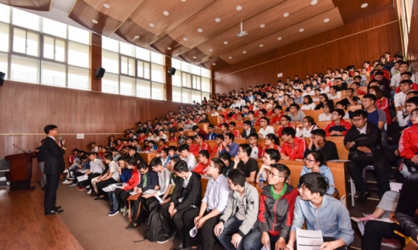 Đây là trường có sinh viên vừa tốt nghiệp đã nhận lương gần 12 triệu đồng/tháng: Quả không uổng công học tập miệt mài để thi đỗ 