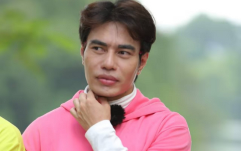 Lê Dương Bảo Lâm chia sẻ lý do chưa về kịp lo hậu sự mẹ vợ, nghẹn ngào nhắn nhủ đến bà xã