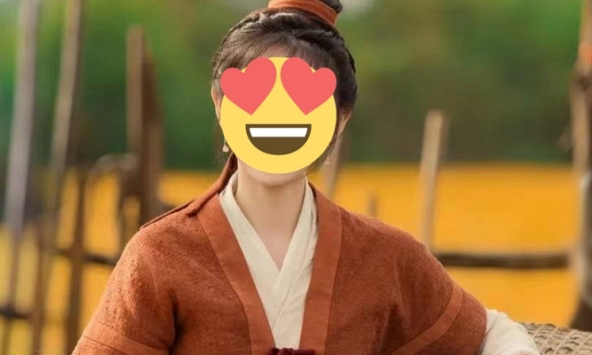 Nàng búp bê cổ trang gây sốt MXH vì quá xinh, netizen hết lời khen loạt cảnh khóc đầy cảm xúc